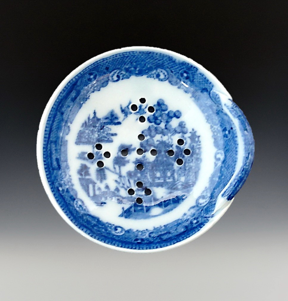 Strainer, Standard Willow Pattern