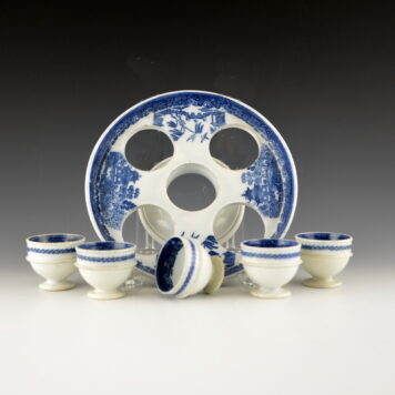 Egg Stand, Standard Willow Pattern