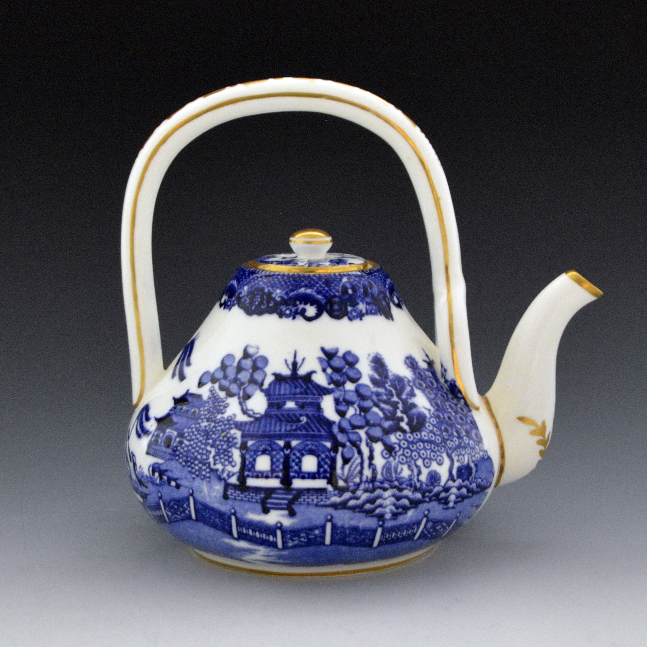 Teapot, Standard Willow