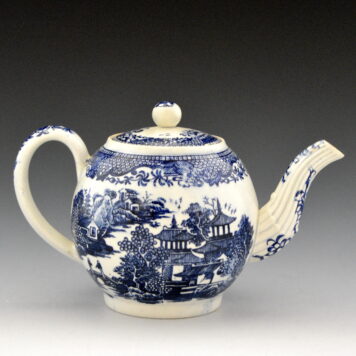 Teapot, Child's One Cup, Conversation