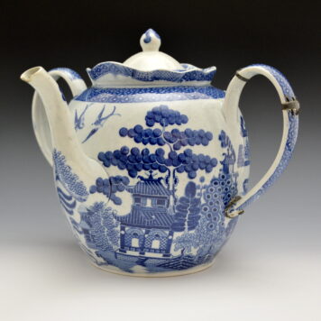 Teapot, Standard Willow Pattern