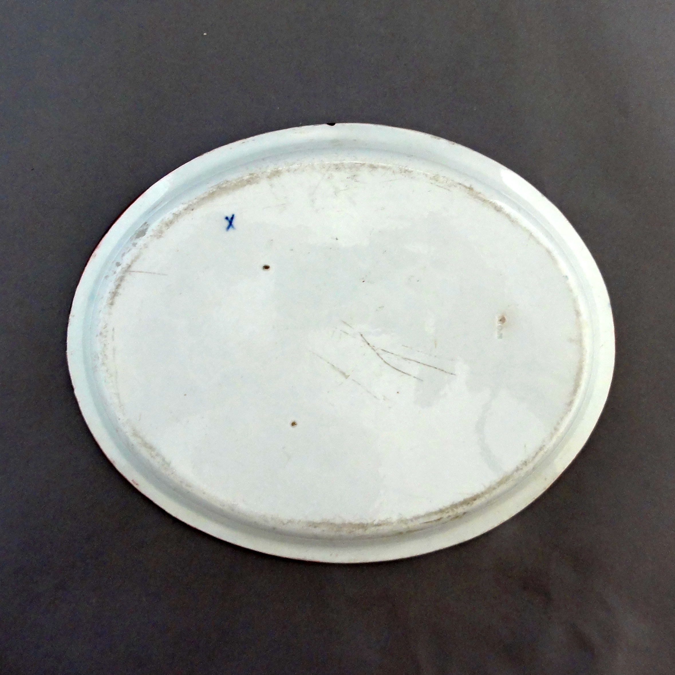 Teapot Stand, Pearl River House - Image 2