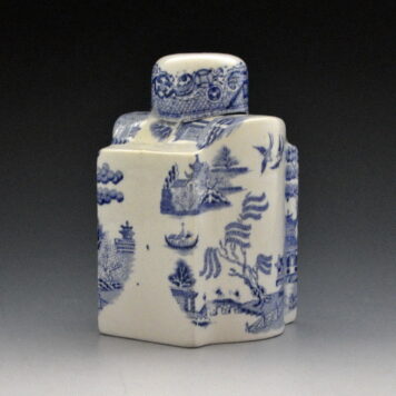 Tea Canister, Standard Willow Pattern
